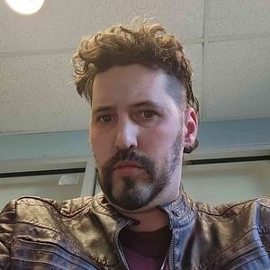 Meet your Posher, Branden karbowski